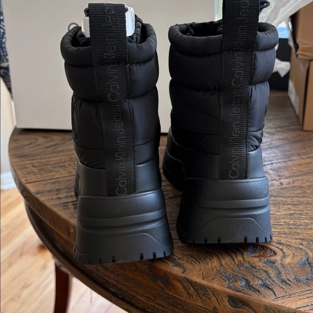 Calvin Klein Women's Black Puffer Winter Boots NELSA